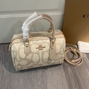 Coach Cream Signature Women's Bag